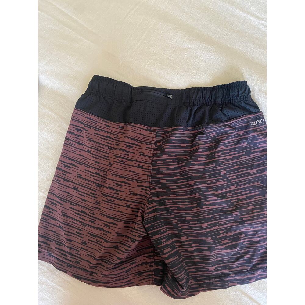 Vuori Men's Lined Shorts Size Small - Picture 4 of 5